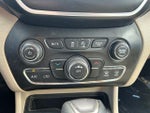 2019 Cherokee Thumbnail 26