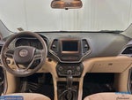 2019 Cherokee Thumbnail 22