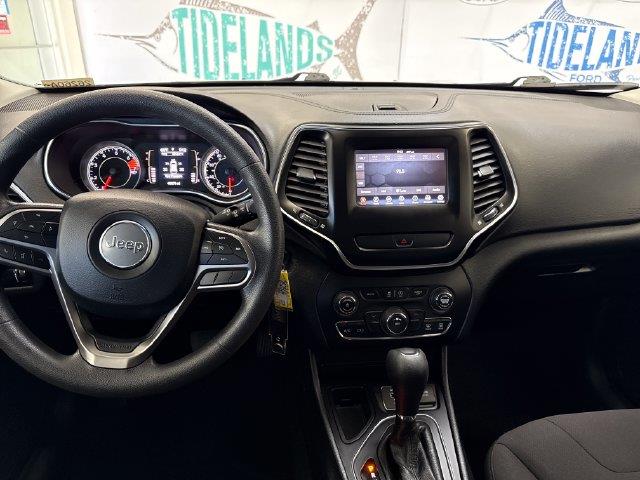 2020 Jeep Cherokee - $16,400