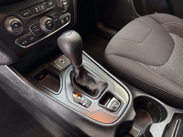 2020 Jeep Cherokee - $16,400