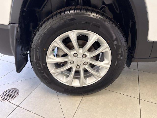 2020 Jeep Cherokee - $16,400