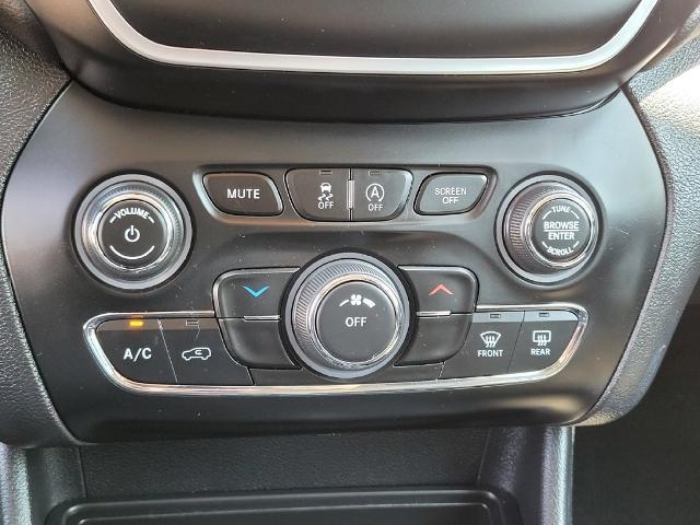 2020 Jeep Cherokee - $17,699