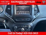 2021 Cherokee Thumbnail 22