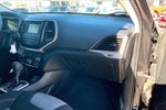 2014 Cherokee Thumbnail 18
