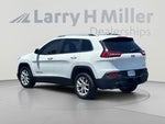 2015 Cherokee Thumbnail 4