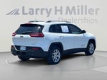 2015 Cherokee Thumbnail 6