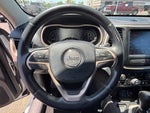 2015 Cherokee Thumbnail 12