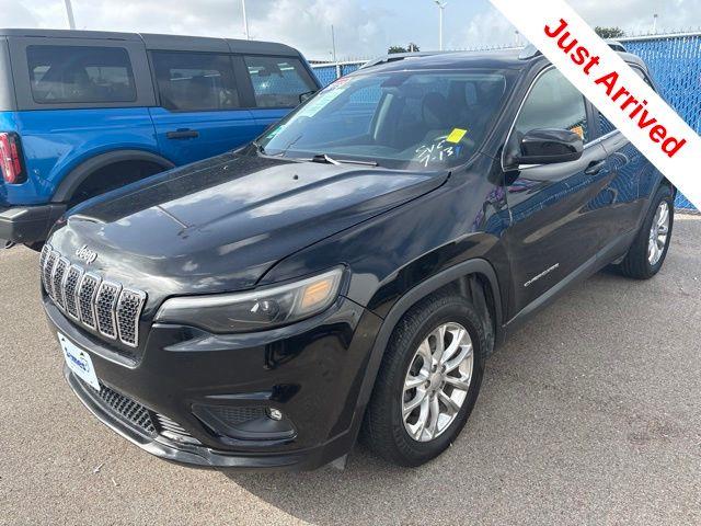 2019 Jeep Cherokee - $15,000