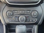 2021 Cherokee Thumbnail 32