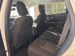 2021 Cherokee Thumbnail 10