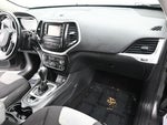 2014 Cherokee Thumbnail 20