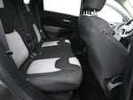 2014 Cherokee Thumbnail 22