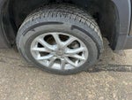 2015 Cherokee Thumbnail 30
