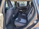 2018 Cherokee Thumbnail 16