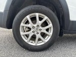 2018 Cherokee Thumbnail 17