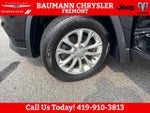 2019 Cherokee Thumbnail 27