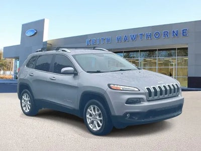 2017 Jeep Cherokee Latitude 4DR SUV