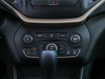 2018 Cherokee Thumbnail 11
