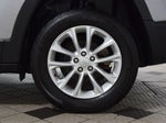 2019 Cherokee Thumbnail 24
