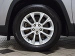 2019 Cherokee Thumbnail 26