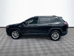 2020 Cherokee Thumbnail 9