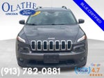 2017 Cherokee Thumbnail 9