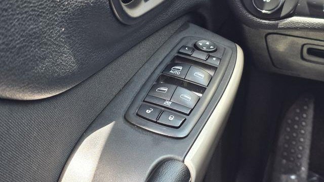 2018 Jeep Cherokee Tech Connect