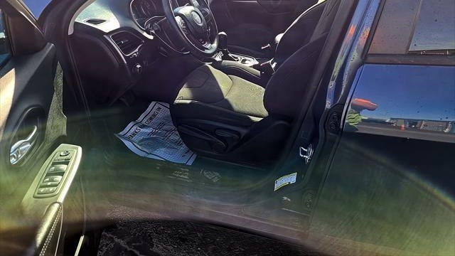 2020 Jeep Cherokee Latitude