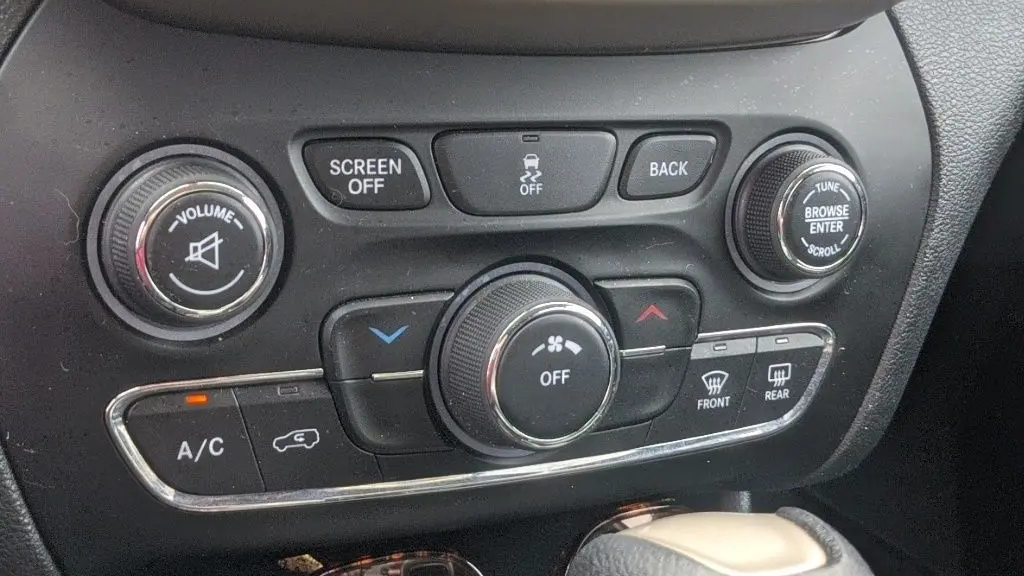 2016 Jeep Cherokee Latitude