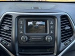 2018 Cherokee Thumbnail 4