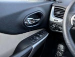 2018 Cherokee Thumbnail 28