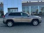 2018 Cherokee Thumbnail 33