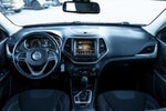 2016 Cherokee Thumbnail 14