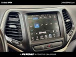 2016 Cherokee Thumbnail 17