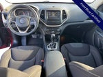 2017 Cherokee Thumbnail 14
