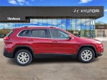 2017 Cherokee Thumbnail 4
