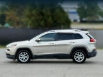 2015 Cherokee Thumbnail 8