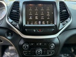 2015 Cherokee Thumbnail 25