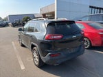 2016 Cherokee Thumbnail 4