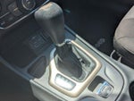 2016 Cherokee Thumbnail 18