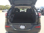 2016 Cherokee Thumbnail 23