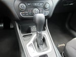 2014 Cherokee Thumbnail 23