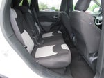 2014 Cherokee Thumbnail 29