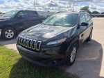 2016 Cherokee Thumbnail 3