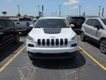 2017 Cherokee Thumbnail 6