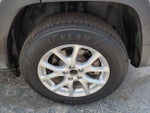 2017 Cherokee Thumbnail 7