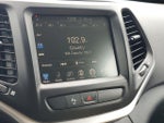 2016 Cherokee Thumbnail 21