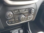 2016 Cherokee Thumbnail 23