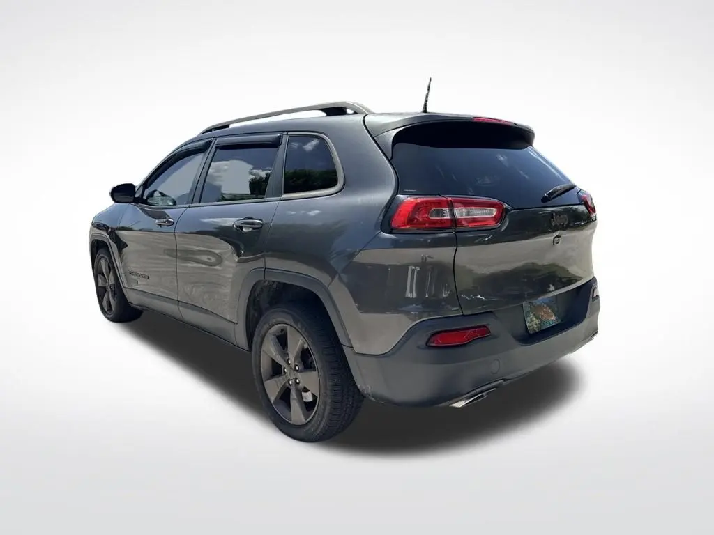 2016 Jeep Cherokee - $4,497