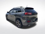 2016 Cherokee Thumbnail 6